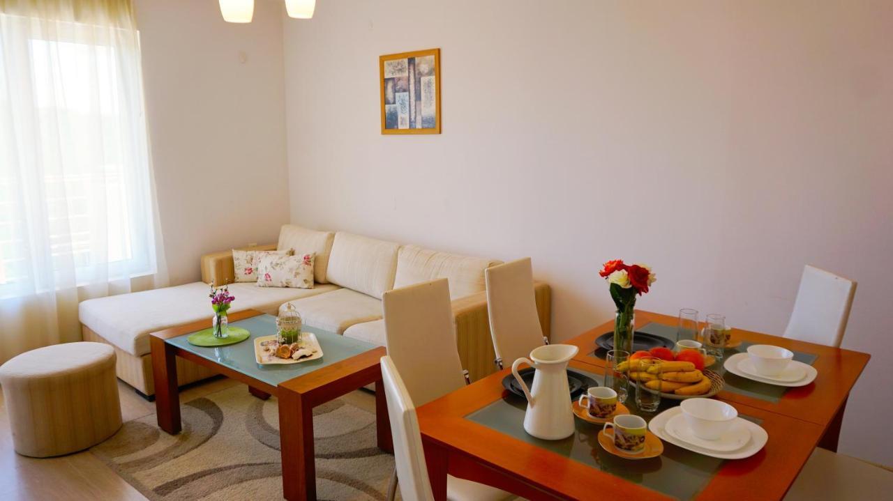 Apartment Marina Residence - Апартамент Марина Резидънс Kavarna Exteriör bild