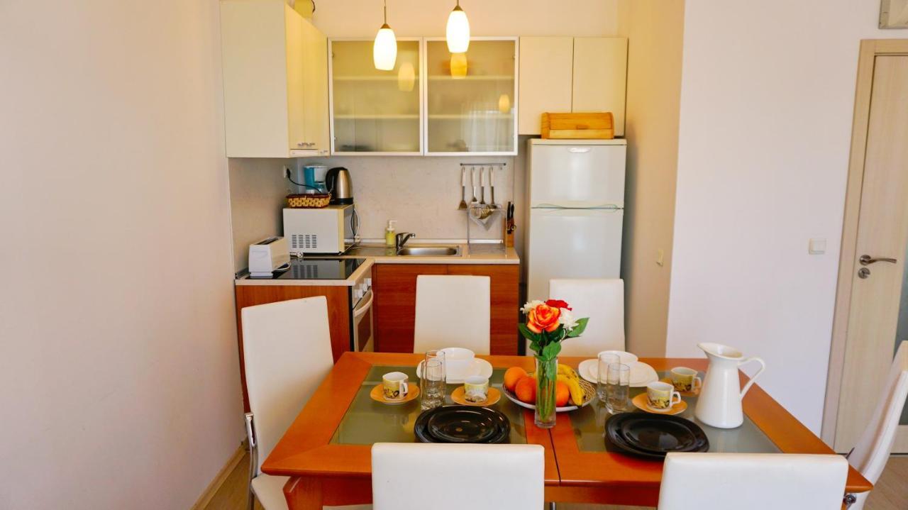 Apartment Marina Residence - Апартамент Марина Резидънс Kavarna Exteriör bild