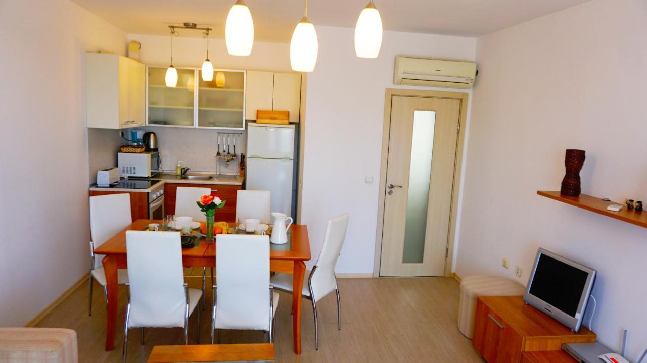 Apartment Marina Residence - Апартамент Марина Резидънс Kavarna Exteriör bild