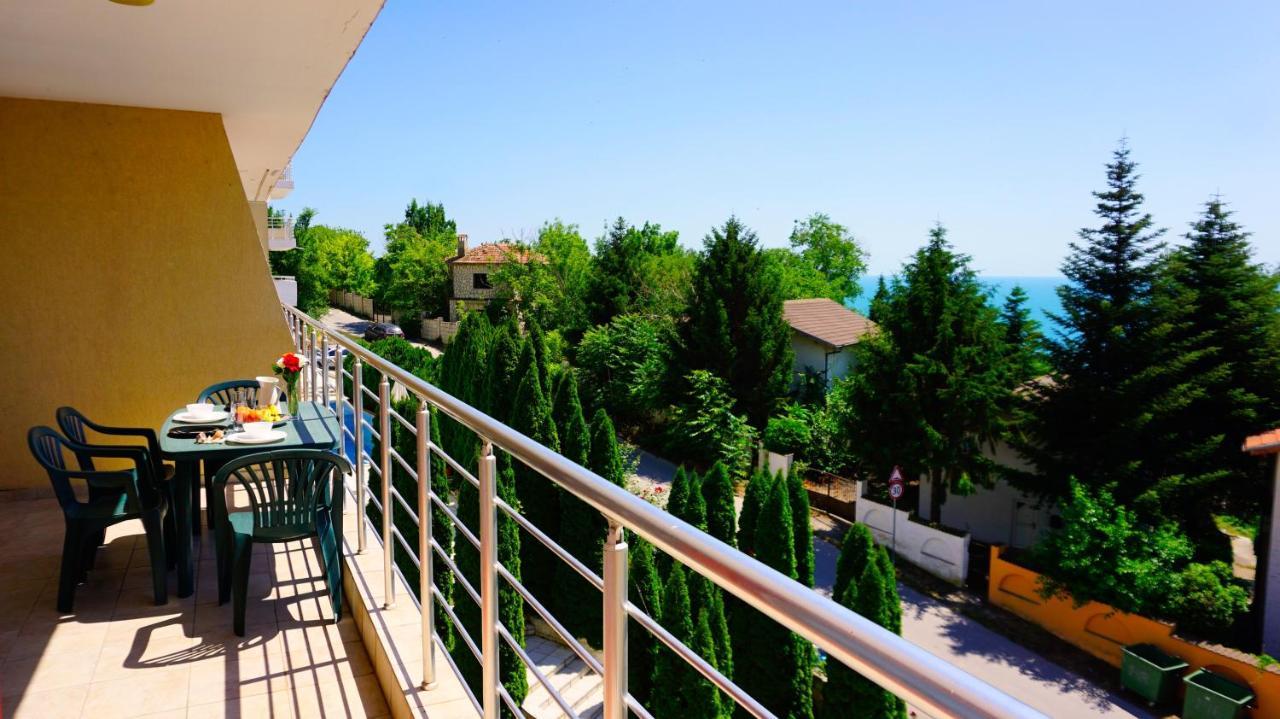 Apartment Marina Residence - Апартамент Марина Резидънс Kavarna Exteriör bild