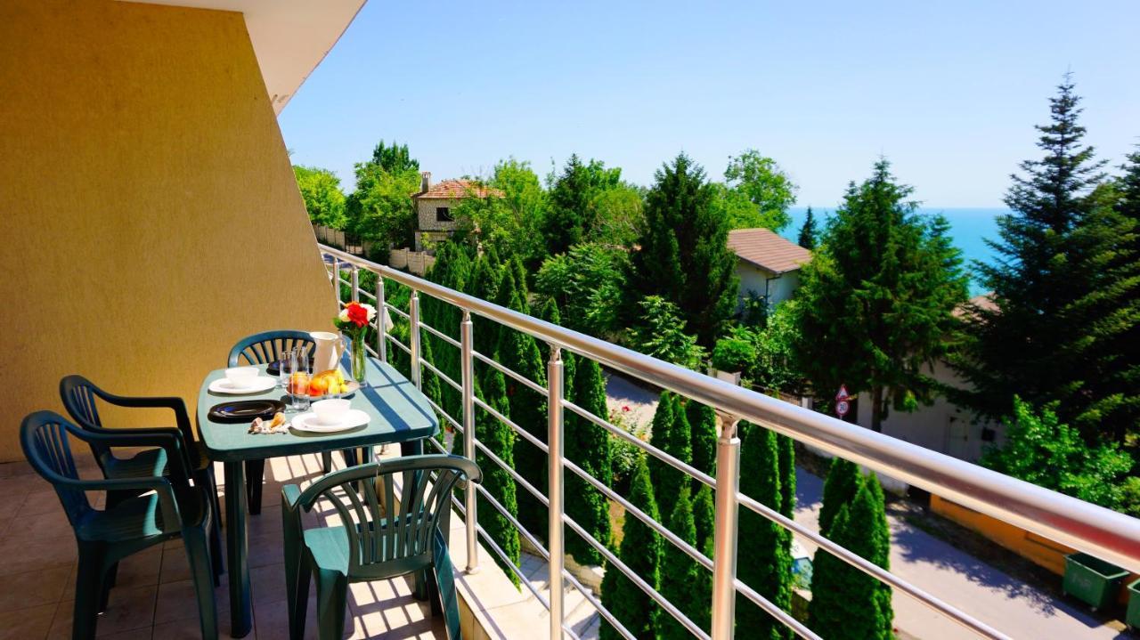 Apartment Marina Residence - Апартамент Марина Резидънс Kavarna Exteriör bild